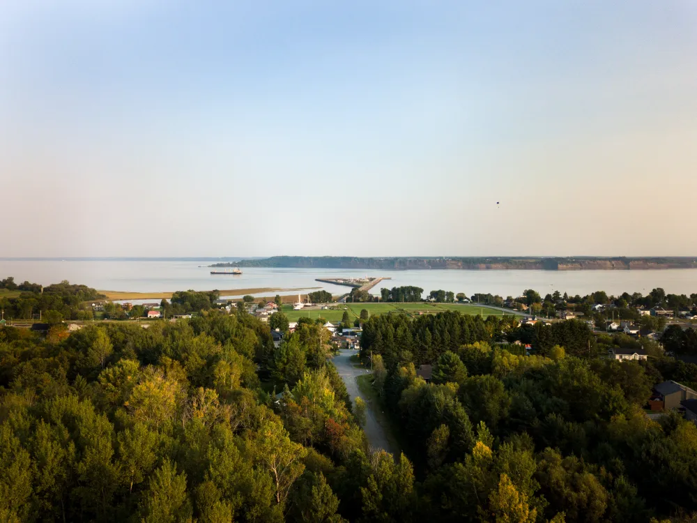 Le Fleuve St-Laurent - Vue aérienne depuis Portneuf